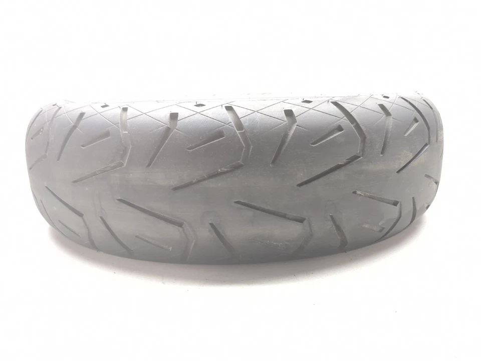 Neumático trasero Bridgestone Battlecruise H50 180/55-18 Foto 2 de 4