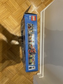 Lego city police station 60141-  Open Damaged Box Sealed Bags.