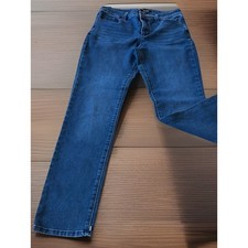 Straight Leg Denim Blue Jeans Sz 6 Bandolino Amy Stretch Casual Travel Friendly