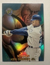 1996 Topps Stadium Club - Mega Heroes Ken Griffey Jr #MH2