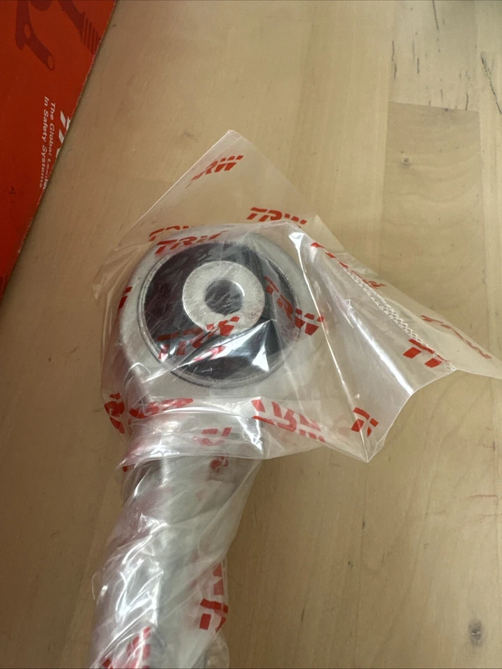 TRW Upper Front Left Suspension Arm Fits AUDI SEAT SKODA VW 4Z7407505 4Z7407505A - Image 4 of 4