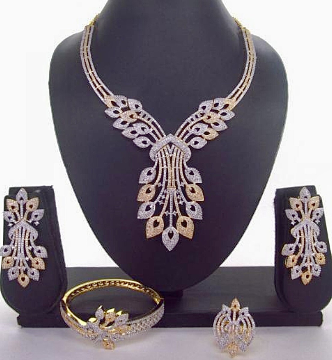 Jewellery Designer Necklace with 18 kt / 24 Kt Pure Gold Plated 