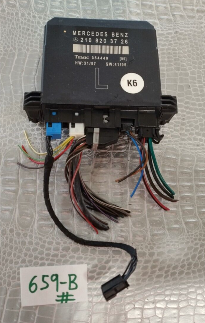 1996-2003 Mercedes-Benz E-Class Driver Left Door Control Module