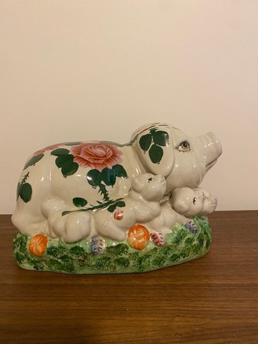 Vintage Ceramic Pig with 7 Piglets Figurine 1950's Majolica Farmhouse MamaPig