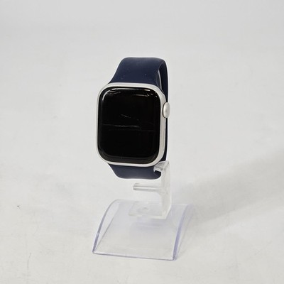 Apple Watch (Series 8) 41mm Gold Aluminum (GPS) w/ Solo Loop - Screen Scratches