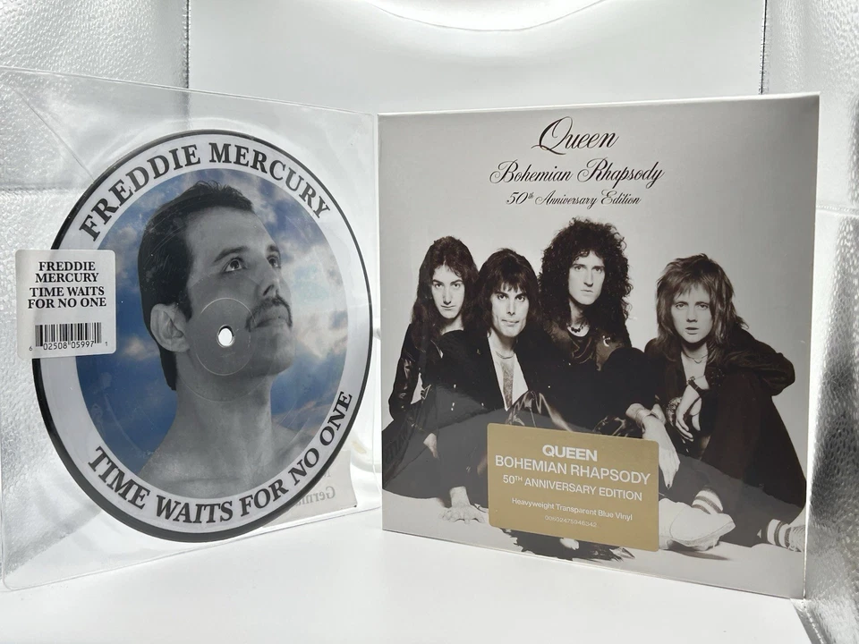Queen Bohemian Rhapsody 50th Anniversary 7” Blue Vinyl + Time Picture Disc New - Image 4 of 4