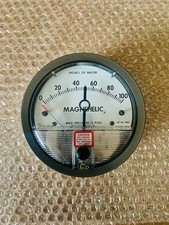 NEW MAGNEHELIC DIFFERENTIAL PRESSURE GAUGE 0-100 15 PSIG MAX BY DWYER FREE SH