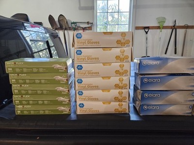 25 Boxes Disposable Gloves   Nitrile & Vinyl   Large & Small   NEW   Bulk Lot