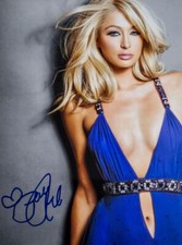 Paris Hilton - Autografo originale di persona su foto sexy