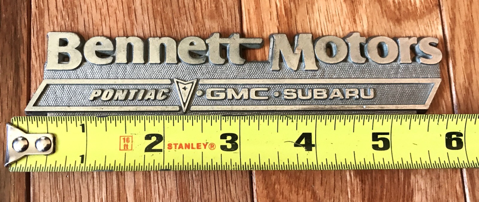 Vintage Auto Dealership Nameplate Motors Great Falls MT Emblem