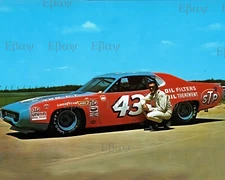 Richard Petty, 1972 Plymouth Roadrunner 8x10 Photo Reprint 