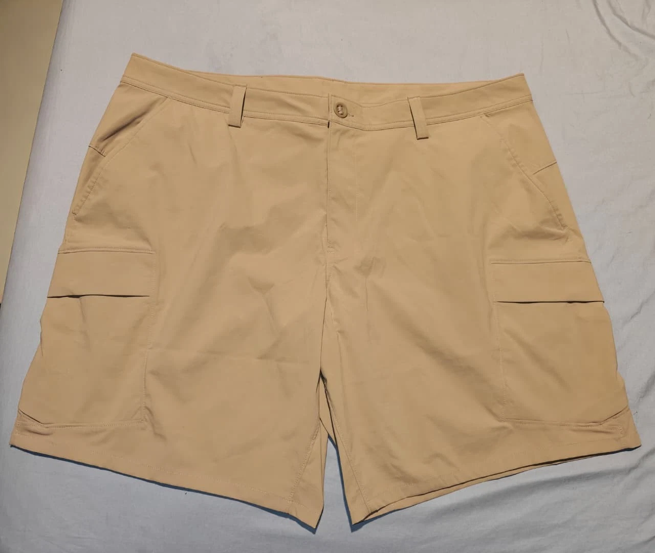 Under Armour 1383560 FISH HUNTER Pro 2.0 Cargo Size 42 Khaki Casual Shorts