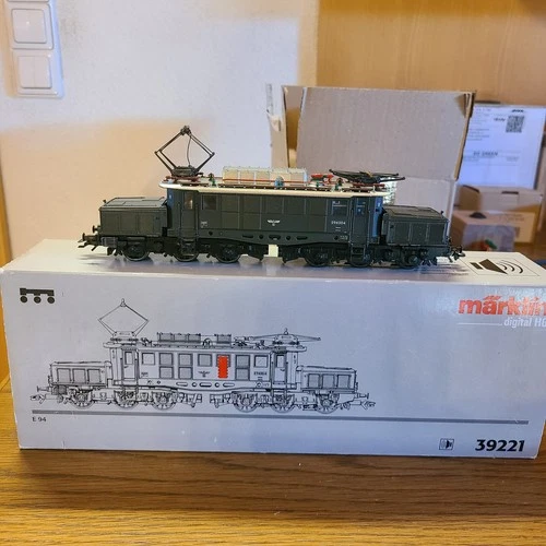Märklin H0 39221  BR E94 004 DR Digital mit Sound und OVP Top Zustand