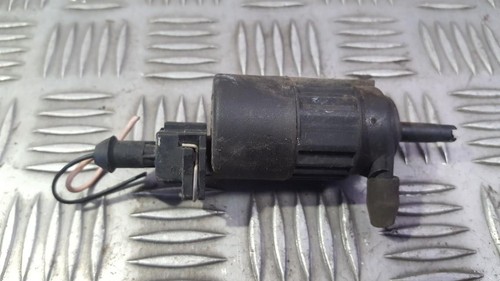 357972752 Waschwasserpumpe, Scheibenreinigung  Volkswagen Passat DE408207-53