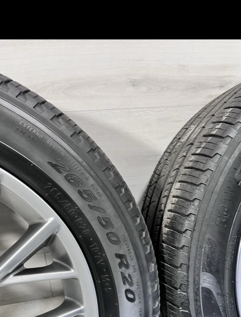 20” inch jeep grand Cherokee OEM Wheels & Tires 265/50/R20 Pirelli