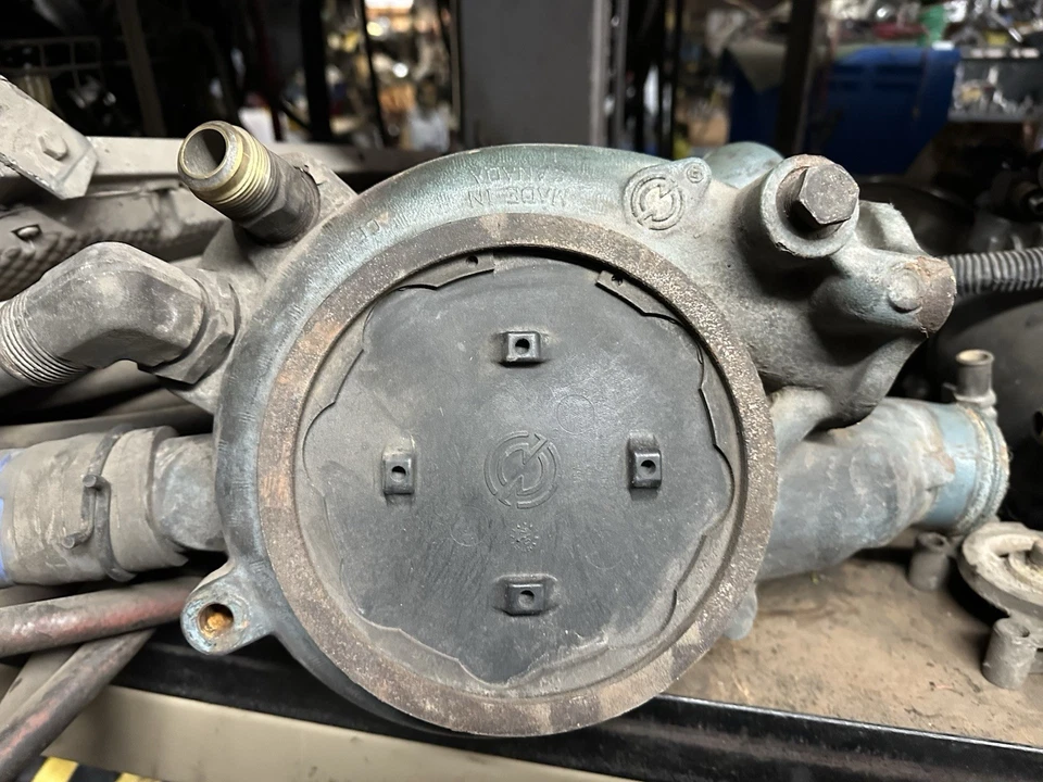 底特律 60 系列 14L 水泵 23530427 Oem — 第 3/3 张图片