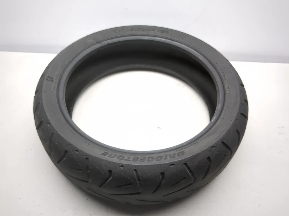 Neumático trasero Bridgestone Battlecruise H50 180/55-18 Foto 3 de 4