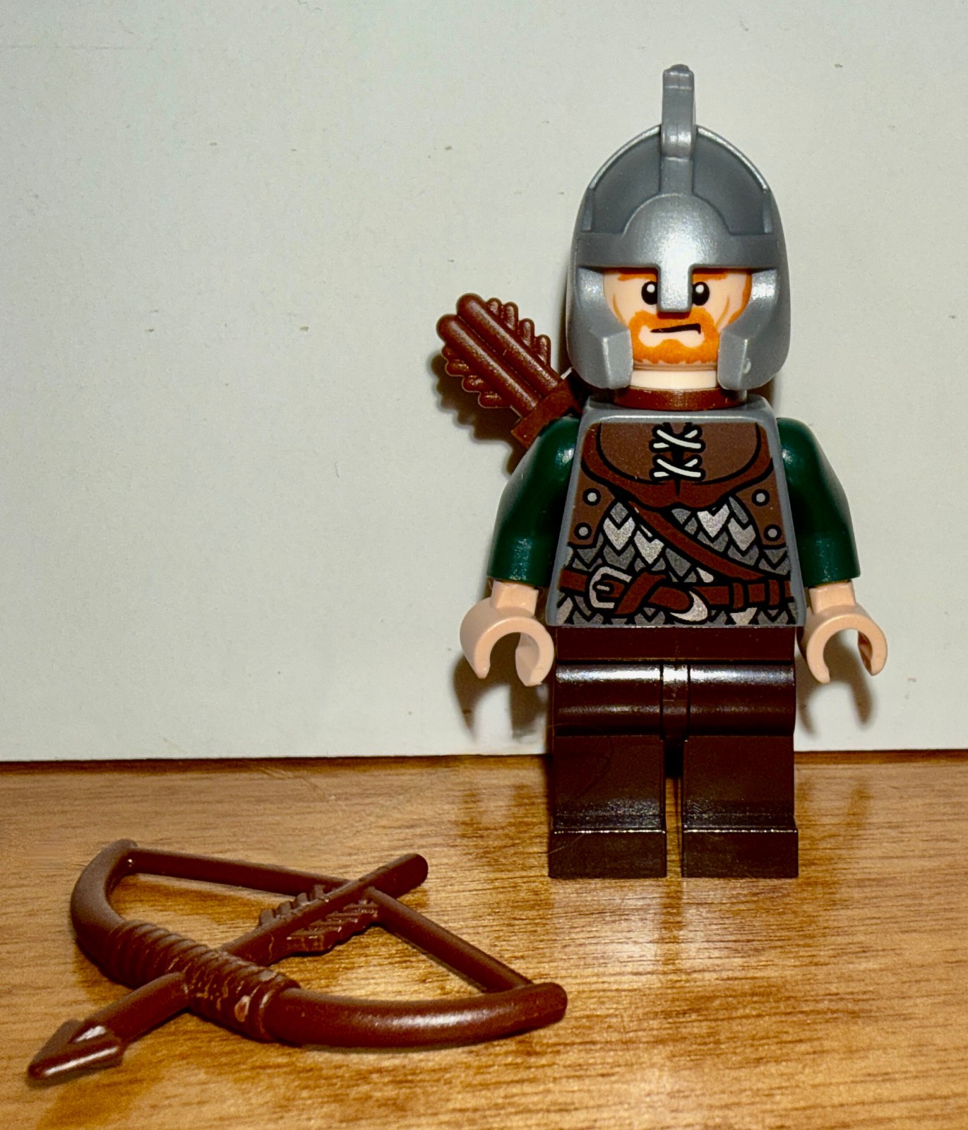 LEGO The Lord of the Rings Rohan Soldier Minifigure LOR009 From Set 9471