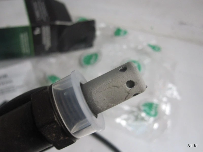 Sensor de oxígeno 24662 NTK O2 AGUAS ARRIBA para Toyota Sienna Lexus RX350 RX450h RX350L Foto 2 de 4