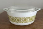 PYREX 472 Autumn Floral Verde Dish With Lid 1 1/2 Pint Casserole
