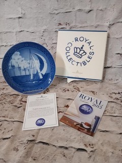 Royal Copenhagen 2012 Christmas Plate In Original Box VGC