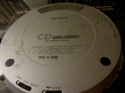 ソニー CD ウォークマン SONY CD WALKMAN D-E01 SONY D-E01 CD Walkman Portable CD Player From Japan | eBay