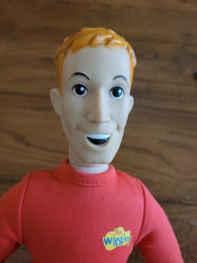 The Wiggles Speak N Sing Murray Talking Doll 15" Plush Spin Master 2003 WORKS