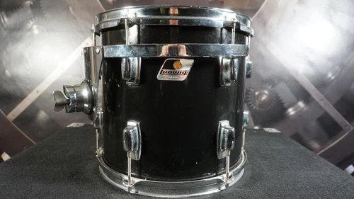 Ludwig Rocker Series Black/White Badge Tom 11" x 12"