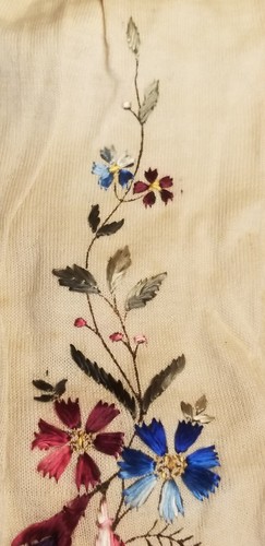 ANTIQUE VICTORIAN EMBROIDERED LADIES STOCKINGS floral WILDFLOWERS EMBROIDERY - Picture 5 of 7
