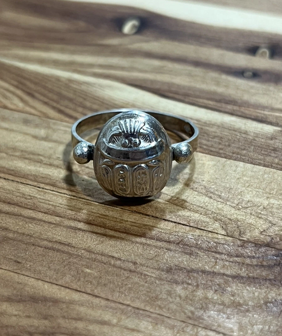 Floaty Scarab Ring | SUNROOM