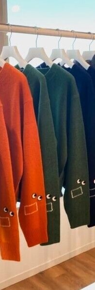 I Maglioni Di Cashmere Uniqlo X Anya Hindmarch Moda Inverno 2023