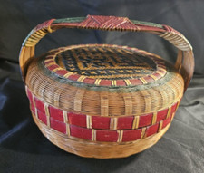 Antique Woven Chinese Basket with Handle / Lid &ndash; Bamboo and Rattan 7"x 9"