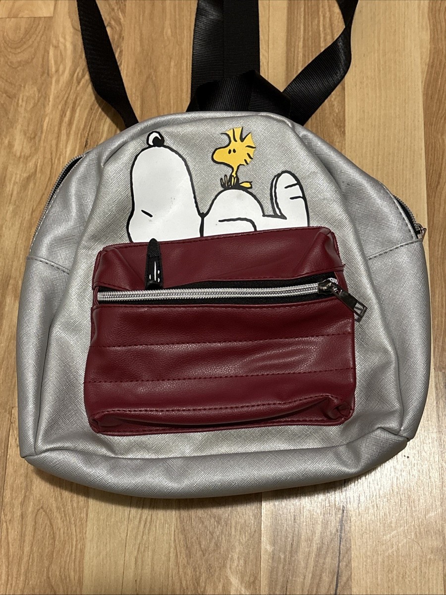Bioworld Peanuts Official Mini Backpack Snoopy & Woodstock  display picture 3