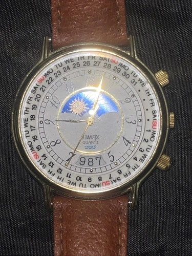 Z Mens 1990s Timex Sun Moon Day Night Phase Vintage Quartz Old Watch