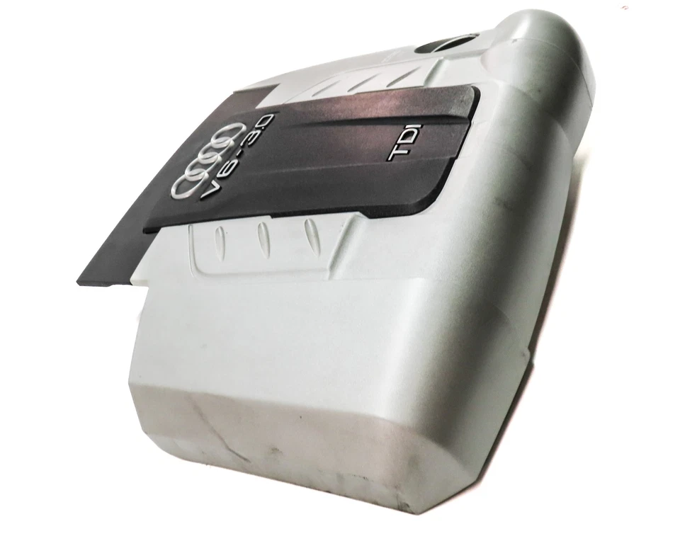 AUDI Q7 (4L) 2009-2012 3,0 L diésel (CATA) CUBIERTA DEL MOTOR PANEL DE AJUSTE Foto 4 de 4