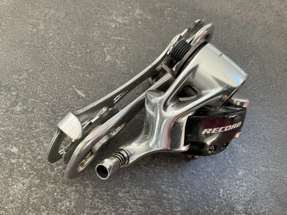 Campagnolo Record 10 Speed Rear Derailleur Medium Cage - Image 4 of 4