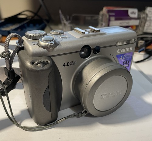 Canon PowerShot G3 Digital Camera Silver 4.0 MP Built-in Flash 4x Optical Zoom