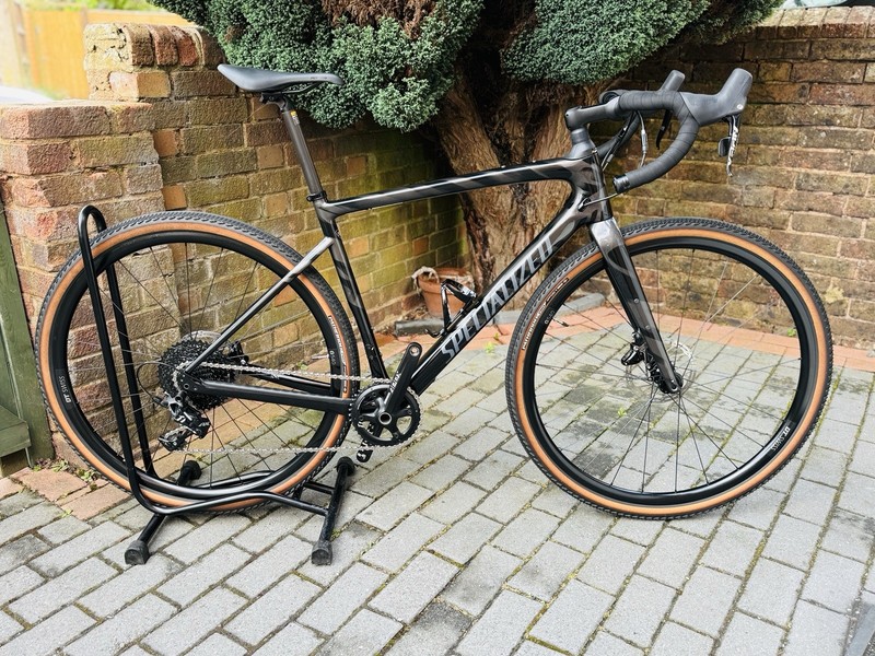 Specialized Diverge Carbon Gravel Bike, Size 56cm. 2023