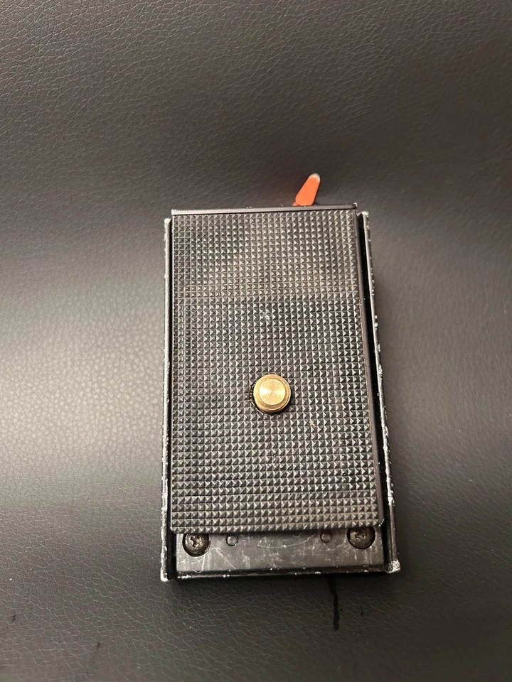 Linhof Quick II Fix  1/4"  Quick Release Plate and Holder - Image 3 of 3