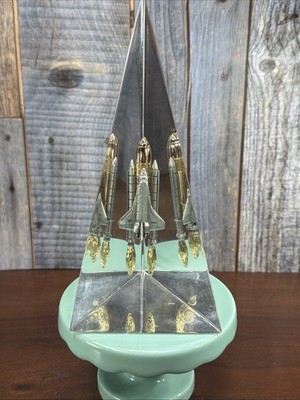 Space Shuttle On Rocket Boosters In Acrylic Paperweight Or General Home Decor