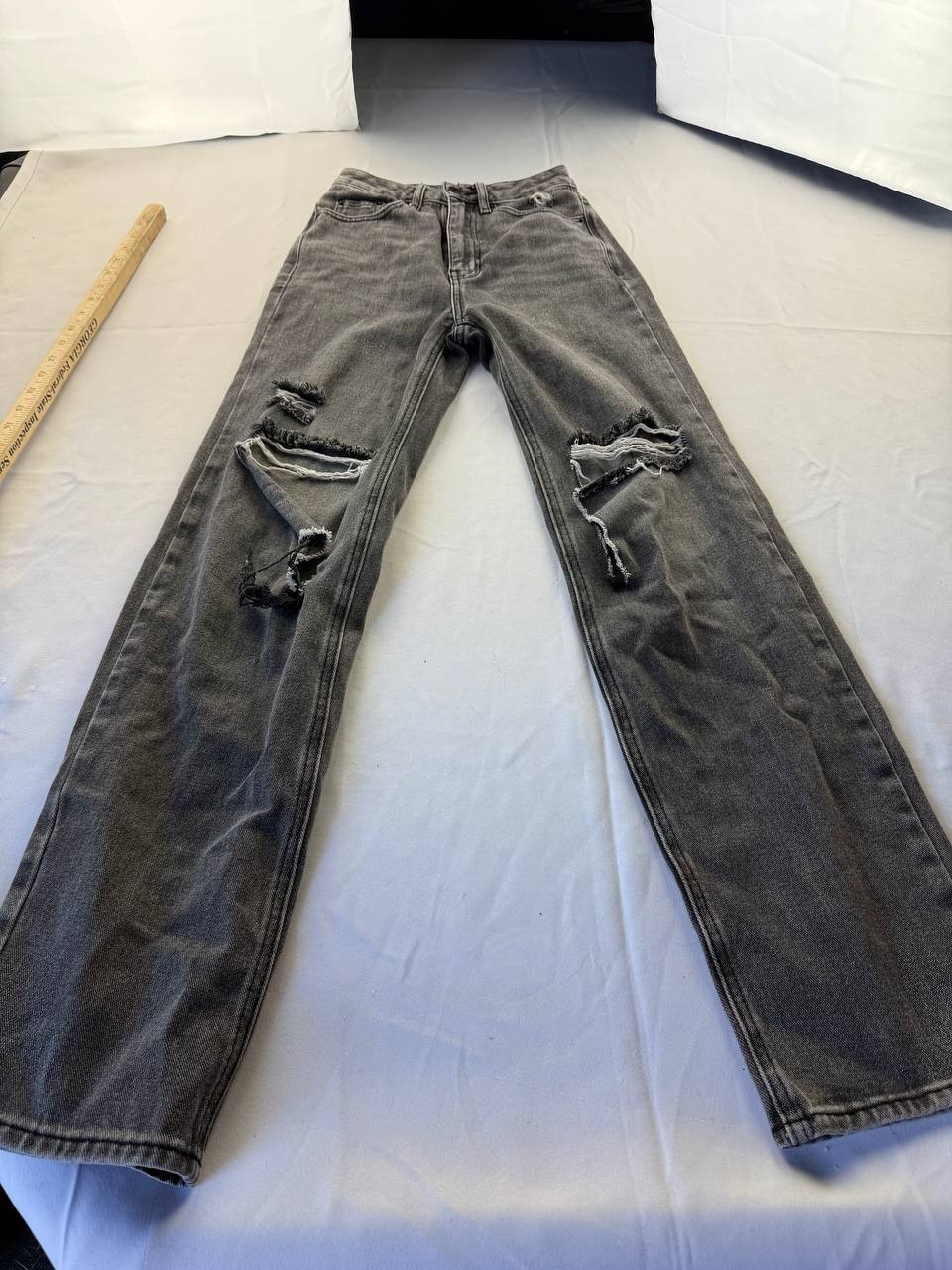 PacSun Jeans Womens 23 Gray 90's Boyfriend Straight High Rise Ripped Denim