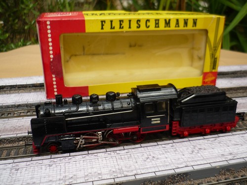 Fleischmann BR 24001 H0 aus den 1960ern, Vollmetallmodell, Licht, läuft,ansehen! | Zustand: Gebraucht