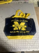 UofM University Of Michigan Reusable Insulated Freezer Shopping Tote Bag B513