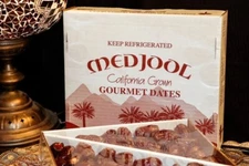 5LB X 4 BOXES MEDJOOL DATES .  M/S SIZE.  FRESH CALIFORNIA DATES- FAST SHIPPING
