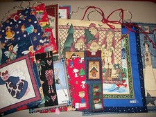 13 Assorted Christmas/holiday wall hangings w/snowmen/santa/angels/etc 