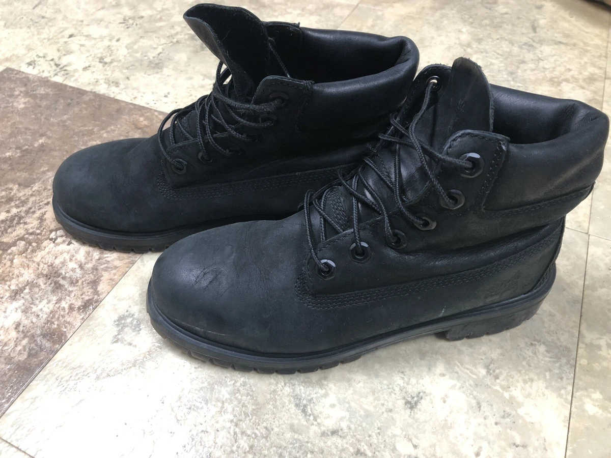 Boys timberland hotsell boots size 6