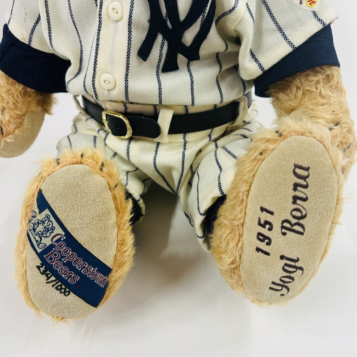 Limited Edition Cooperstown Bears 1951 Yogi Berra Yankees Teddy