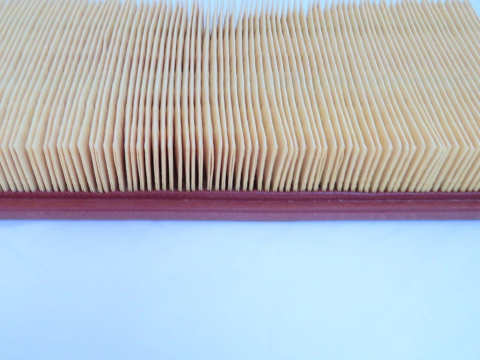 Filtro de aire para VW Cabriolet Rabbit Scirocco y Audi 4000 marca Bosch 73203 Foto 3 de 3