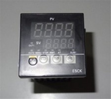 Used 1Pcs Temperature Controller E5CK-AA1-500 Omron Plc Module gr