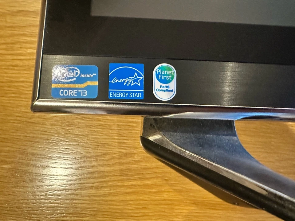 Samsung All-in-One PC – DP 700A3D | 23.6 inch Full HD Touchscreen. - Image 3 of 4